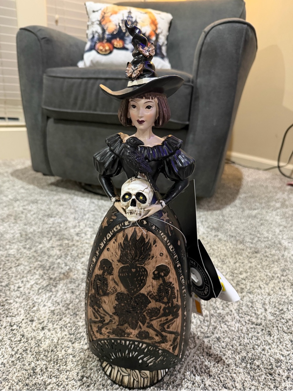 Halloween Witch Figurine Décor - Black and Brown